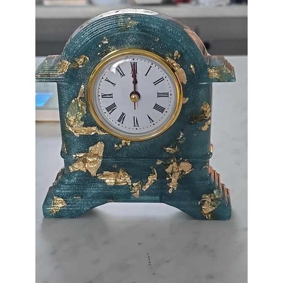 Handmade Other - Handmade Resin Desk Clock Decoration Gift  Blue With Gold Leaf 728